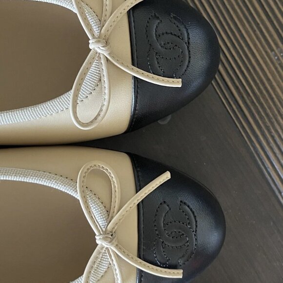 CHANEL Beige Lambskin Cap Toe Ballerina Flats - Picture 7 of 16
